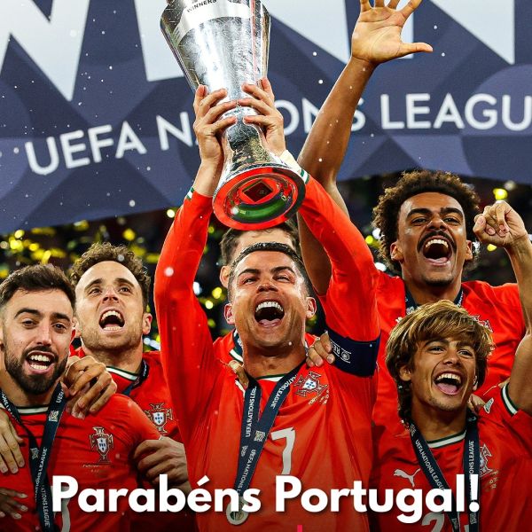 Hoje, somos bicampeões! Portugal escreveu mais uma página de glória no futebol europeu — parabéns, Seleção, obrigado por nos encherem de orgulho! 🇵🇹
✨ @portugal 

#vamosportugal  #nationsleague  #bicampeões  #nationsleague2025  #uefanationsleague  #portugal  #selecaoportuguesa  #cristianoronaldo  #futebol  #futebolportugues  #portugalfootball  #ronaldo  #soccer  #football